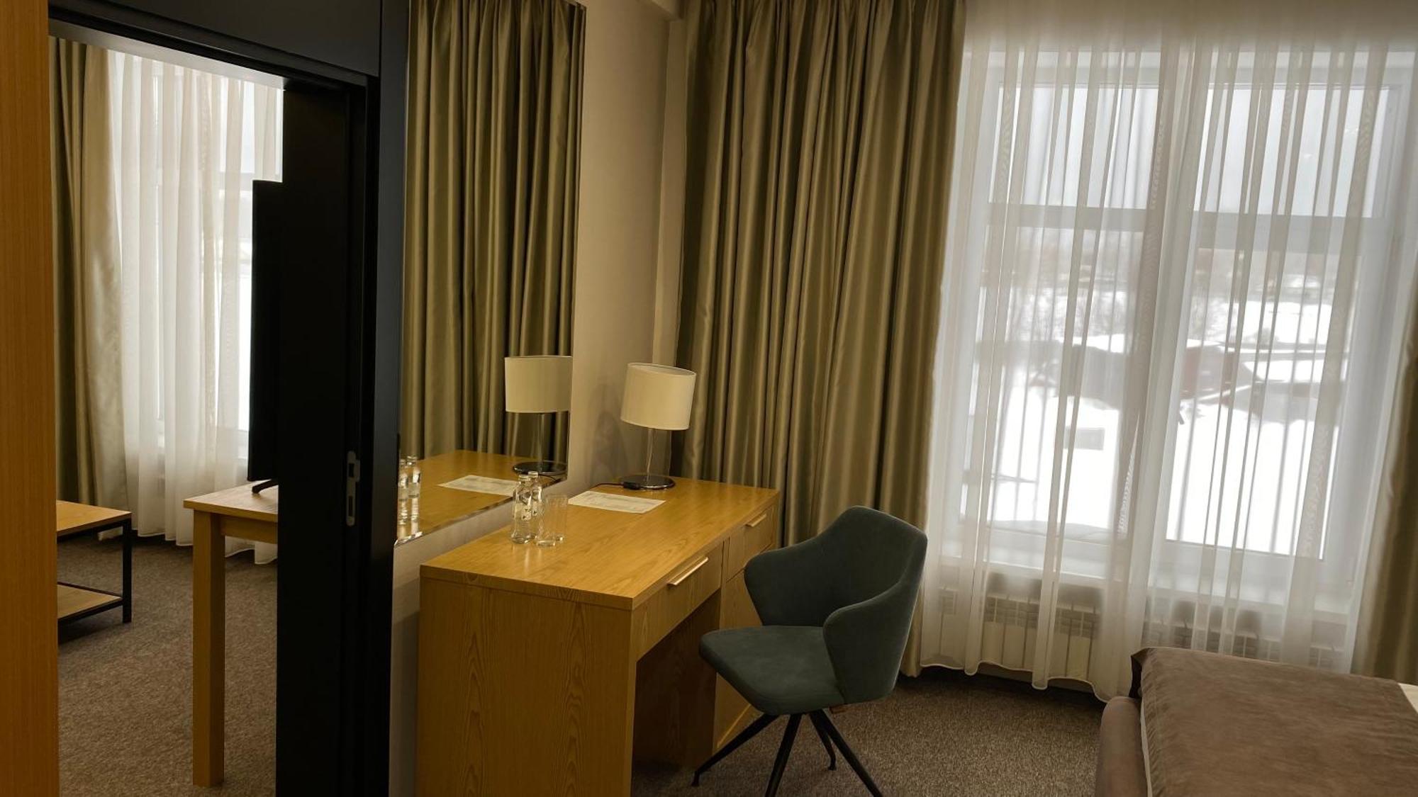 Hotel Burabay Shchūchīnsk 外观 照片